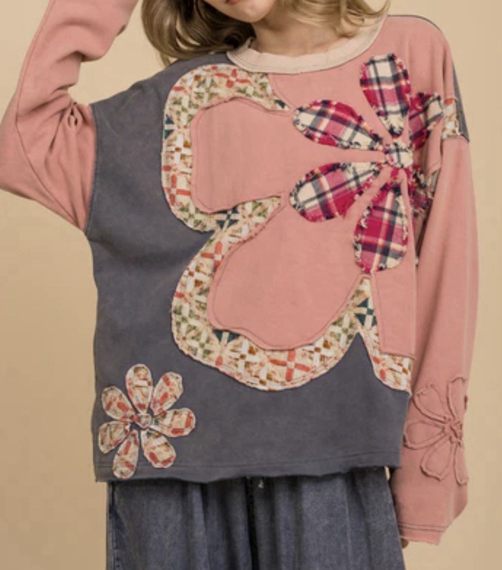 BlueVelvet Womens M Oversized Colorblock Floral Patchwork Terry Top Pockets