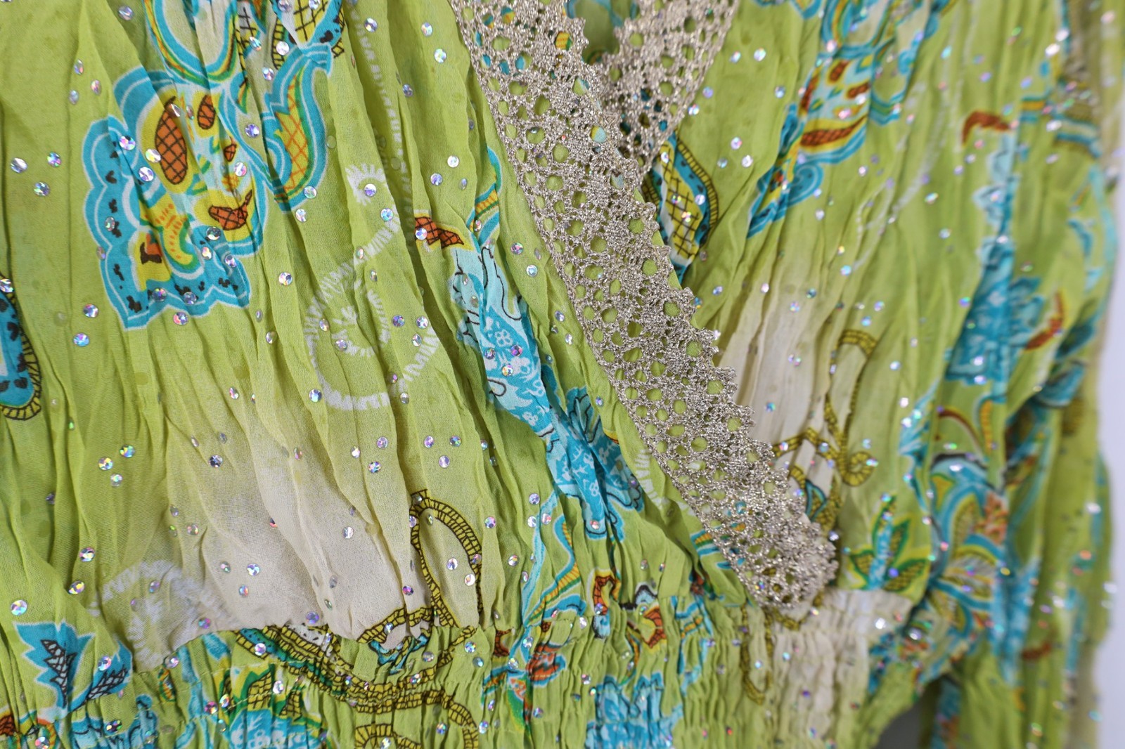 Vtg 90s Y2K Streetwear Womens Medium Babydoll Bella Fairy Flower Sequin Shirt