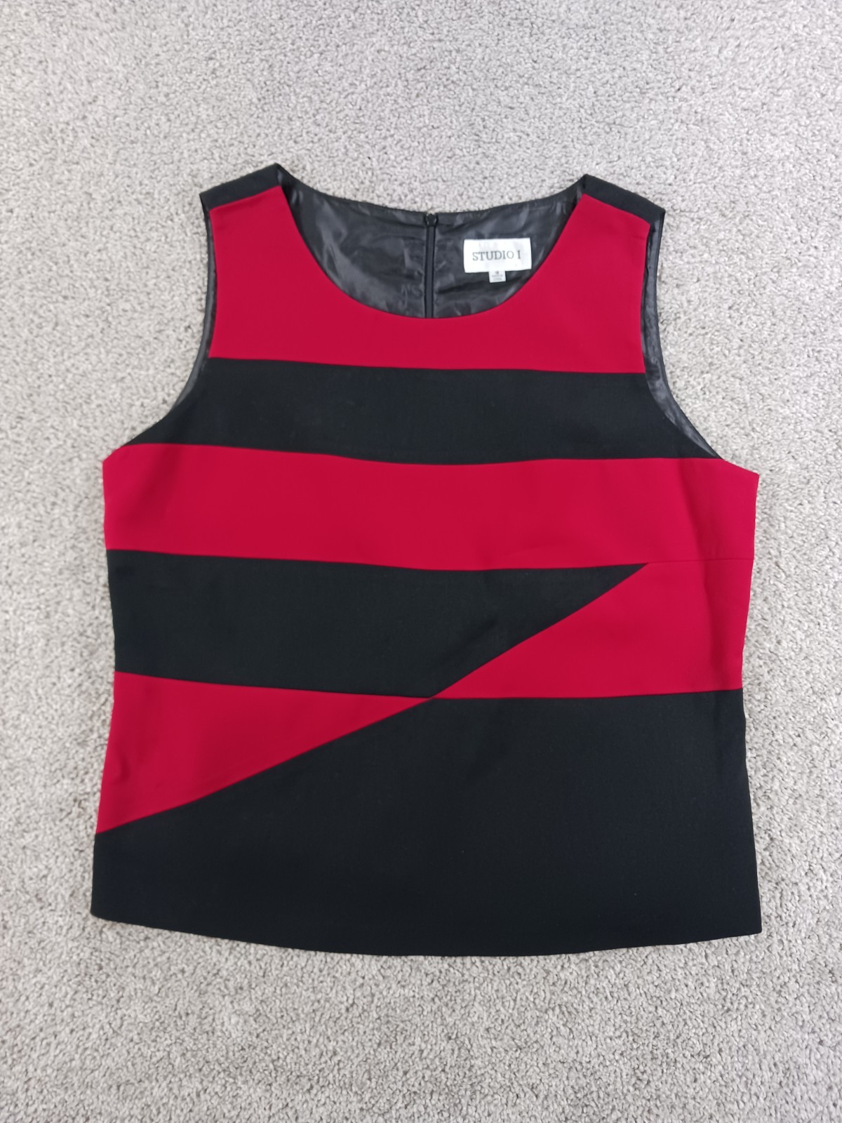 Studio I Size 18 Womens Sleeveless Shirt Red Black Geometric Polyester Lined
