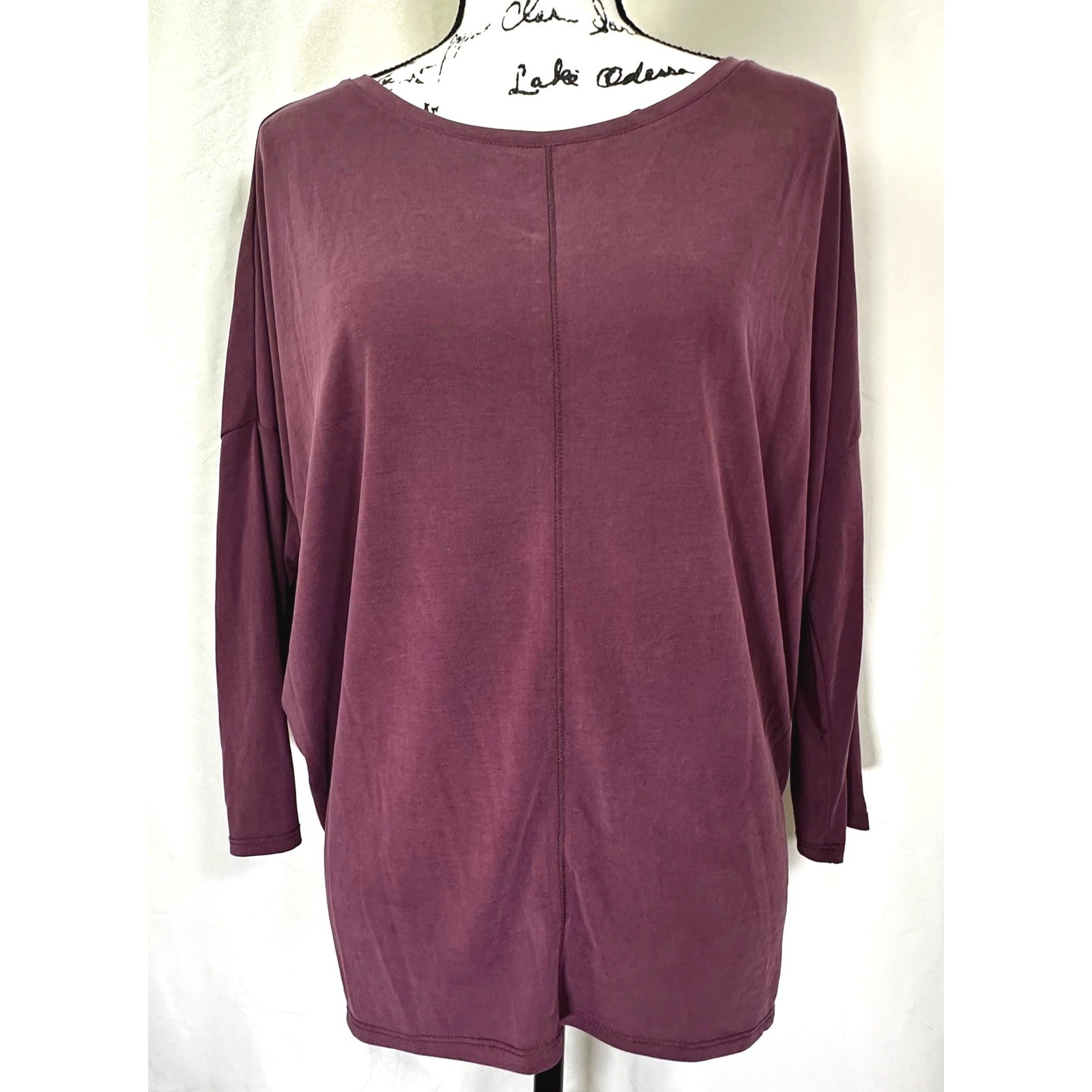 Ophelia Roe Relaxed 3/4 Sleeve Dolman Design Top Women’s S Plum Drapey Style