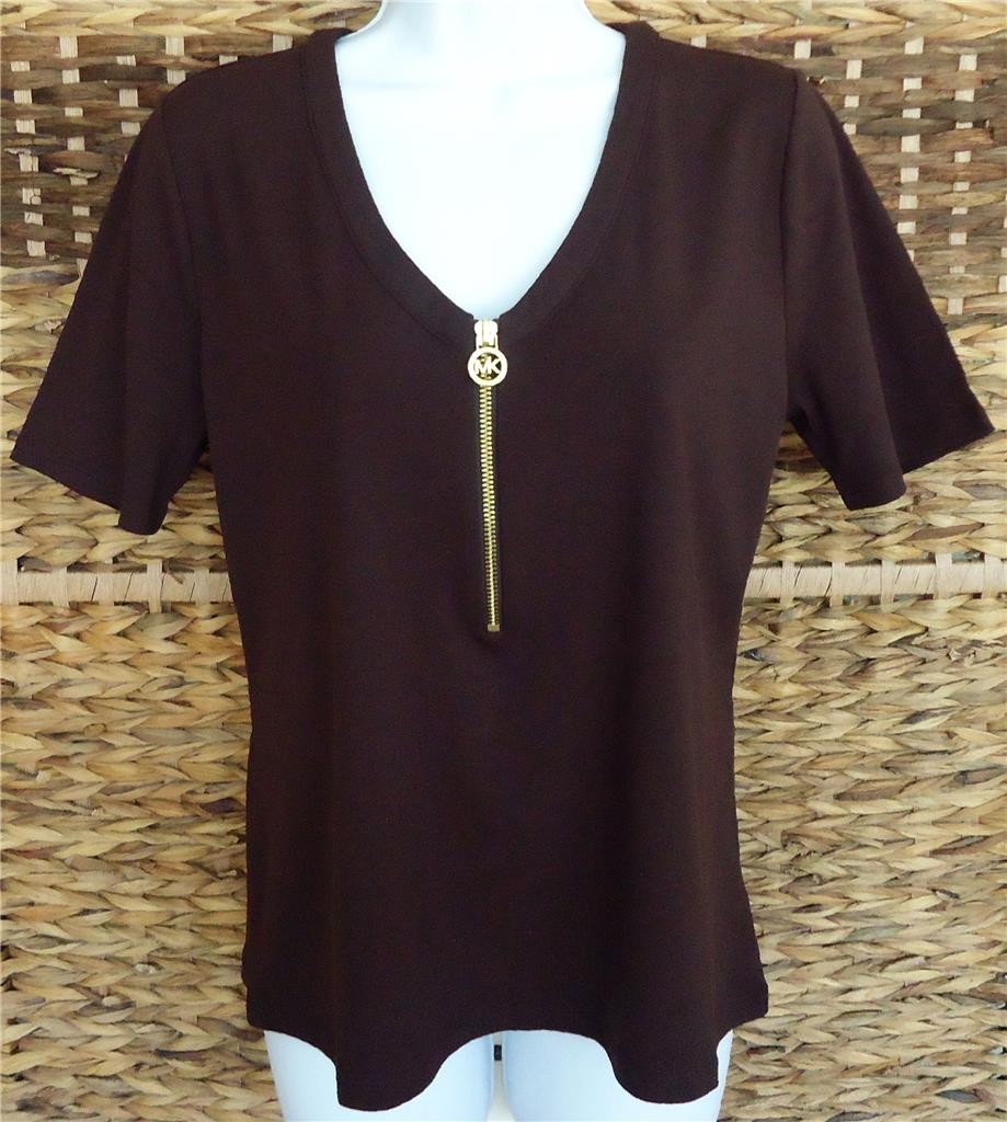 MICHAEL KORS CHOCOLATE BROWN V-NECK HALF ZIP FRONT SHORT SLEEVE TOP M NWT $98