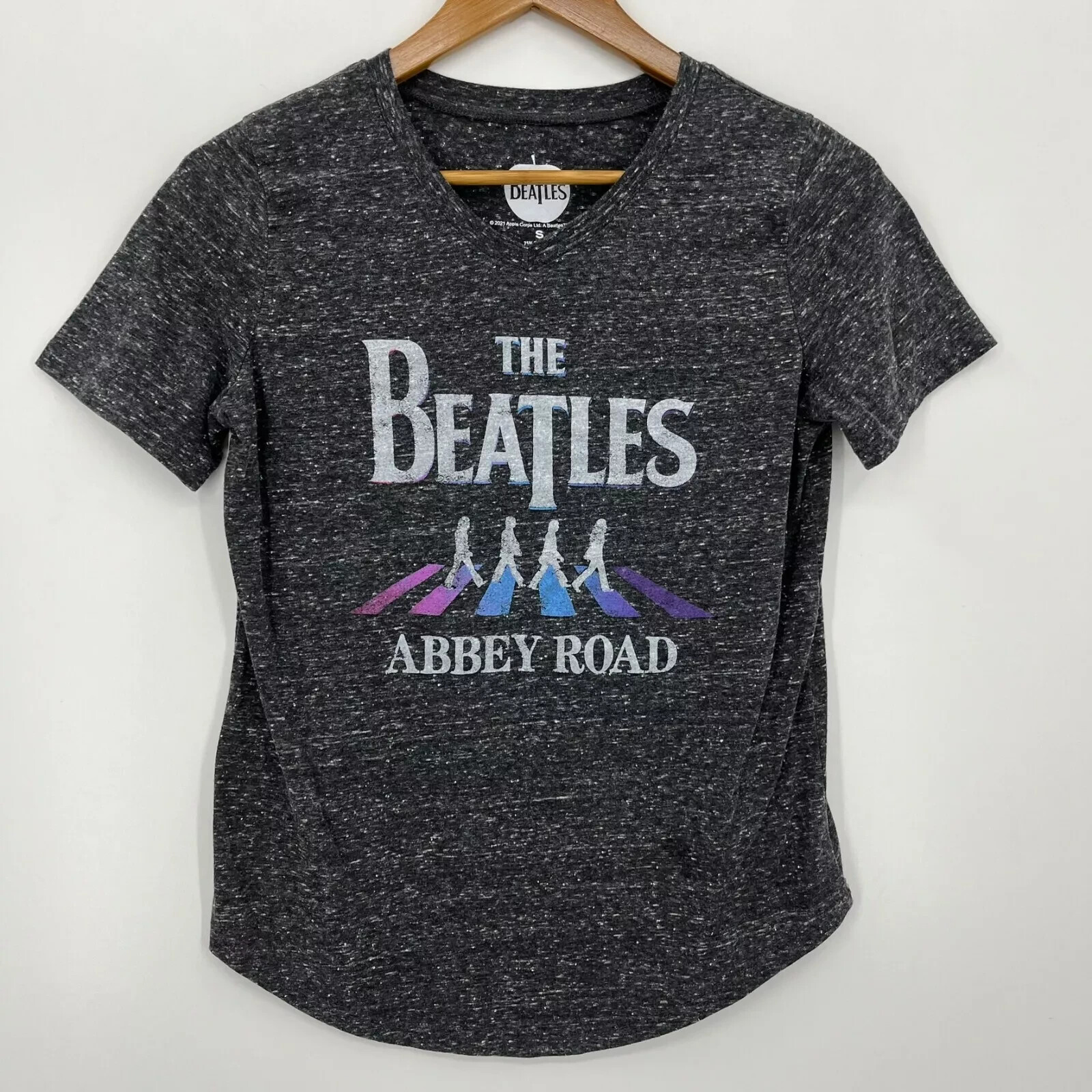 The Beatles T-Shirt Women’s Size S Gray Abbey Road Logo V-Neck Short Sleeve