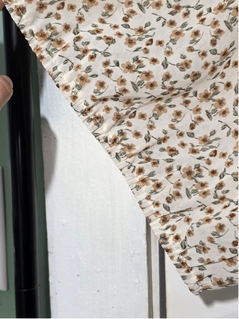 Women’s BIBI Floral Blouse Top, Size Unspecified, White & Brown