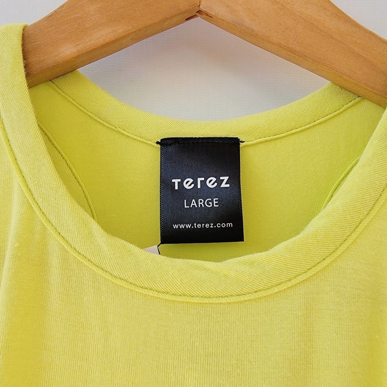Terez Tank Top Size Large Lightweight Athletic Bright Yellow Cropped Workout Top