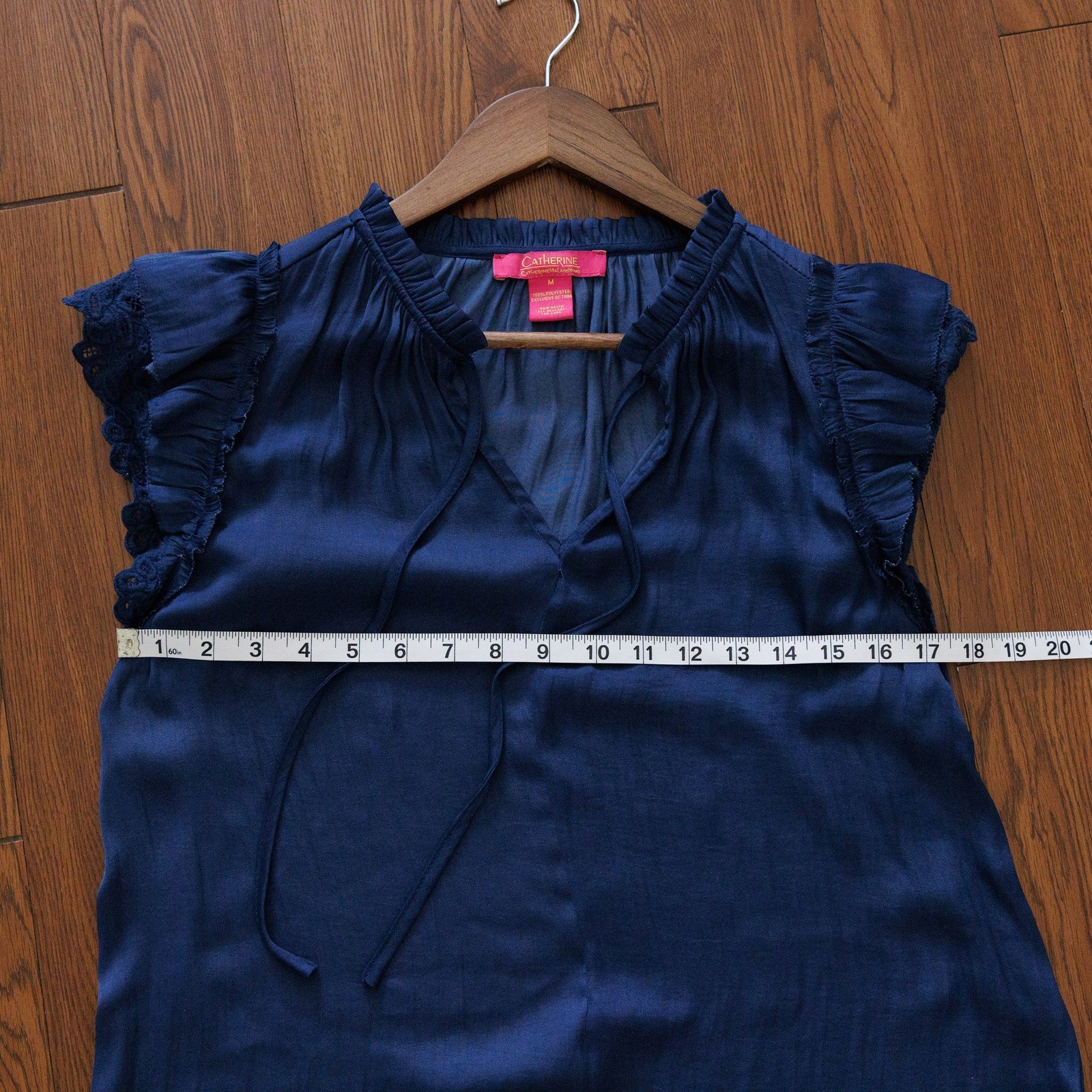 Catherine Malandrino Navy Blue Ruffle Flutter Sleeve Eyelet Lace Blouse Medium