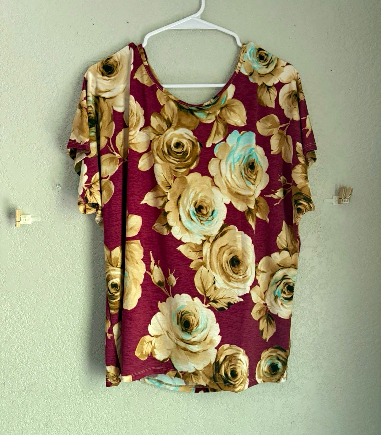 Sew in Love 2XL Maroon Floral Twisted Open Back Short Sleeve Top Blouse