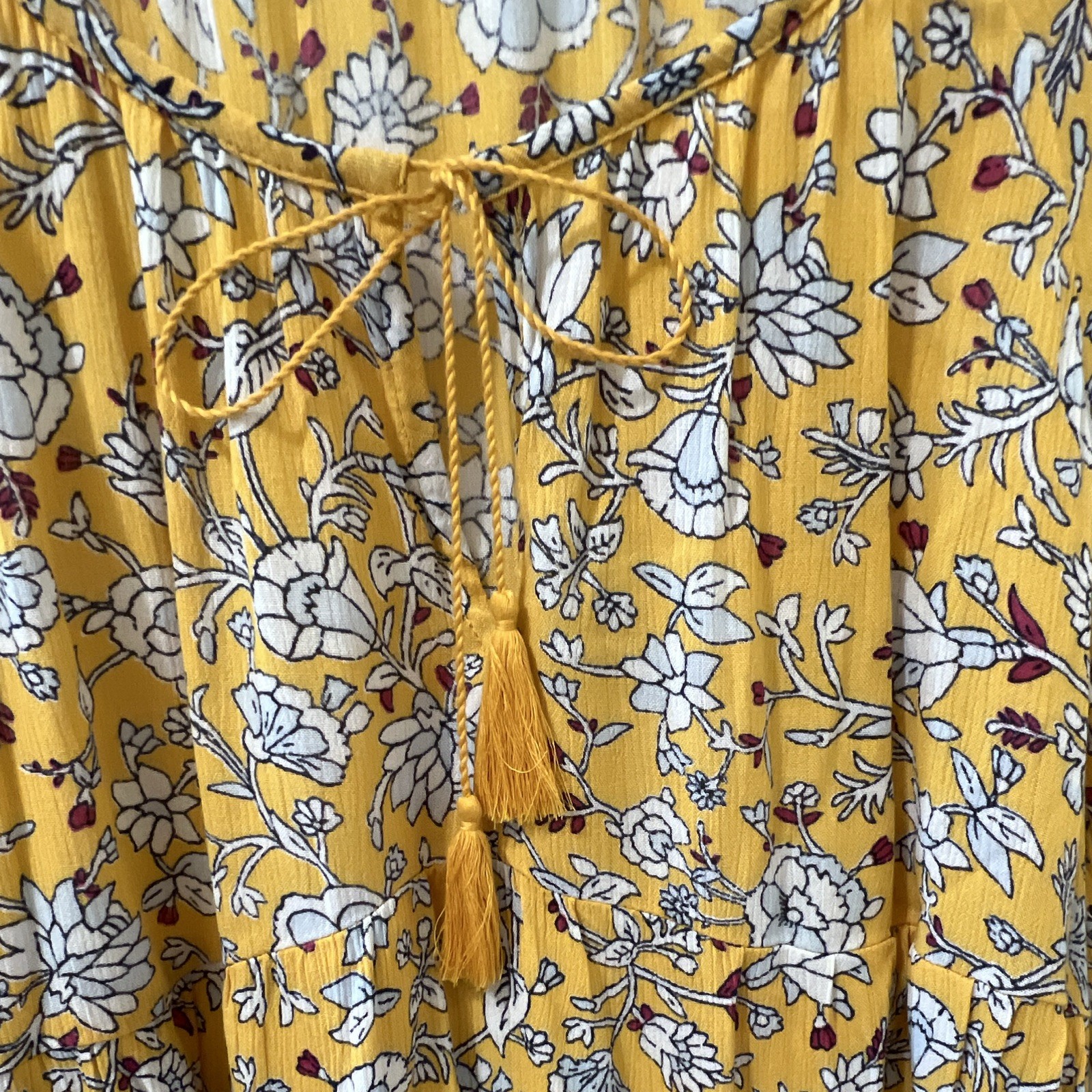 Old Navy Yellow White Floral V-Neck Long Sleeve Pullover Tassel Tie Blouse M
