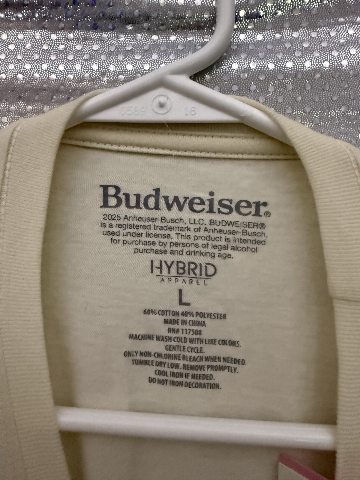 Budweiser Beer Hybrid Apparel Tee Womens Sz L Cropped T-Shirt NWT