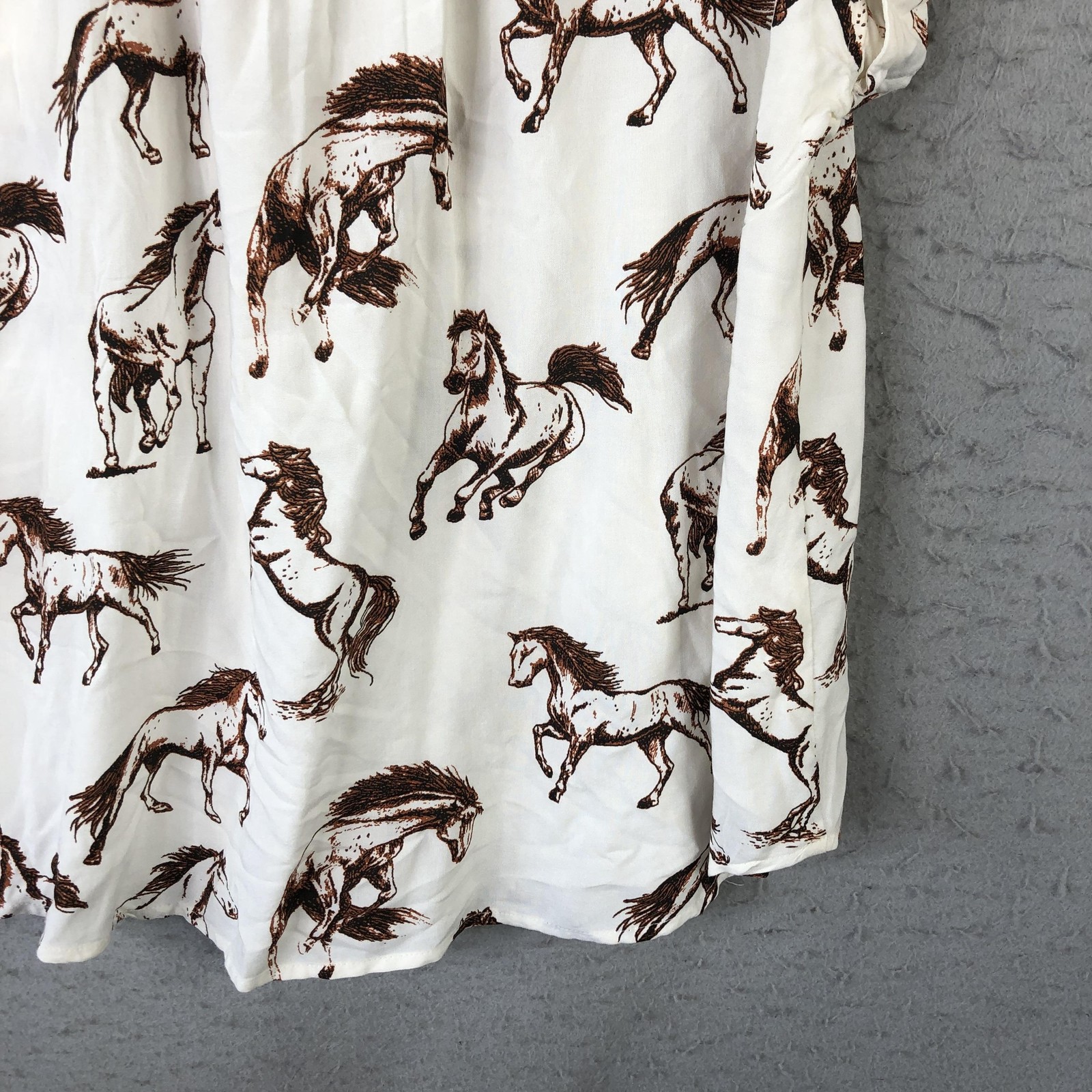 Horse Top Womens L White Button Front Western Ranch Rodeo Equestrian NEW