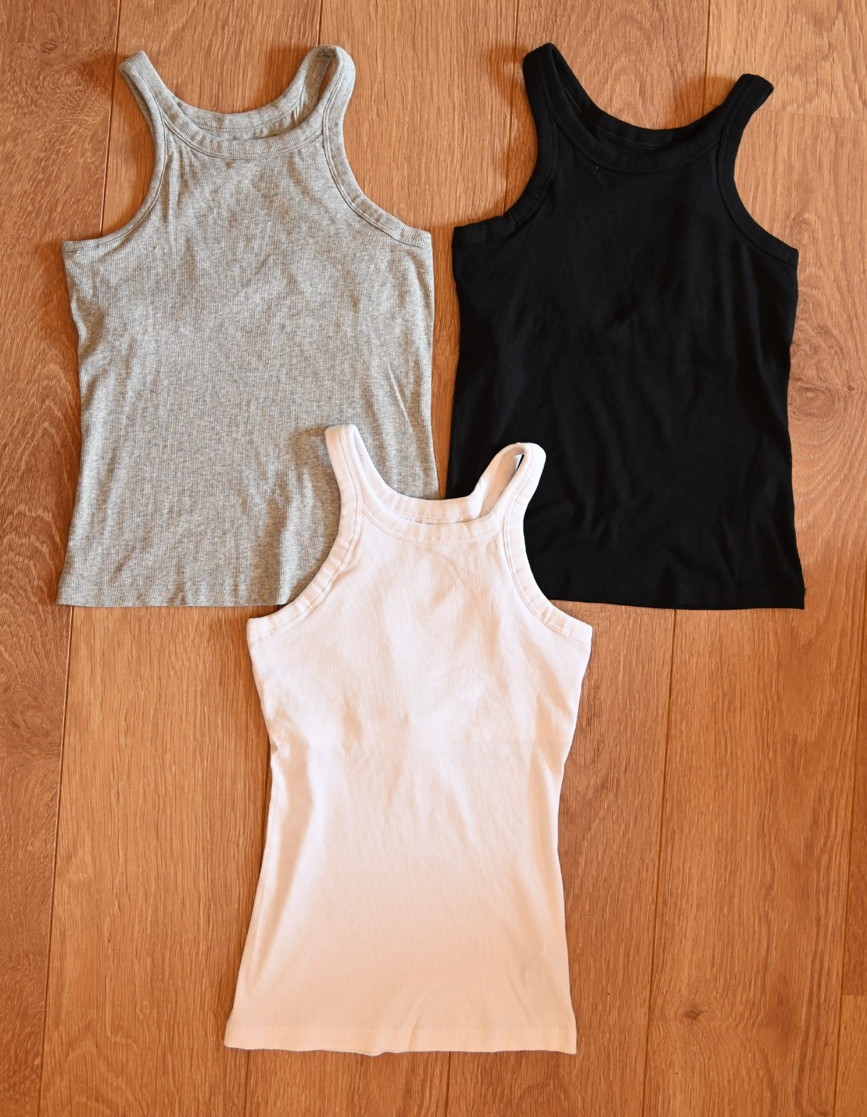 Ex M&S Womens Vest Tops with Secret Support in Black or Grey or White 4 – 22