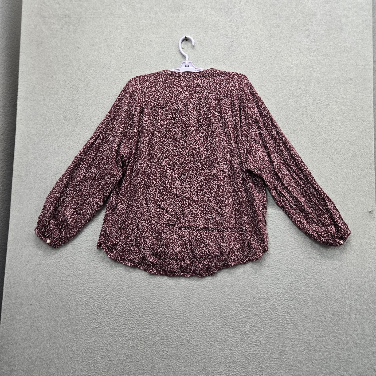 Old Navy Women Blouse XL Burgundy Floral Button front Long Sleeve