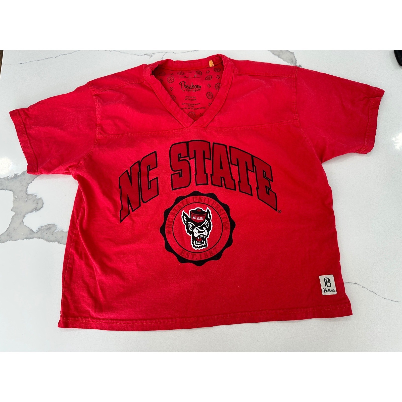Pressbox NC State Wolfpack Football Jersey T shirt Red Women’s Size S