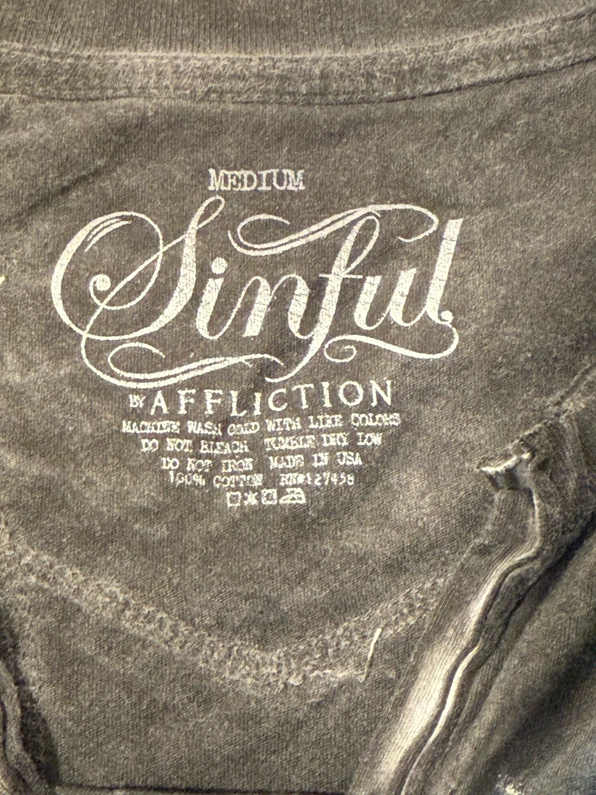 Sinful By Affliction Shirt Womens Medium Red Heart Wings All Over Print Grunge