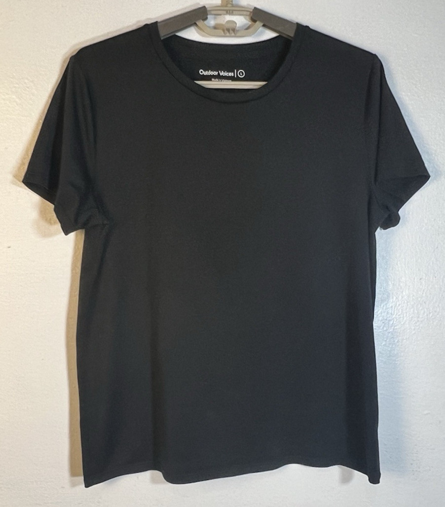 Outdoor Voices Women’s Large Black Stretch Short Sleeve Crew Neck Slightly Crop
