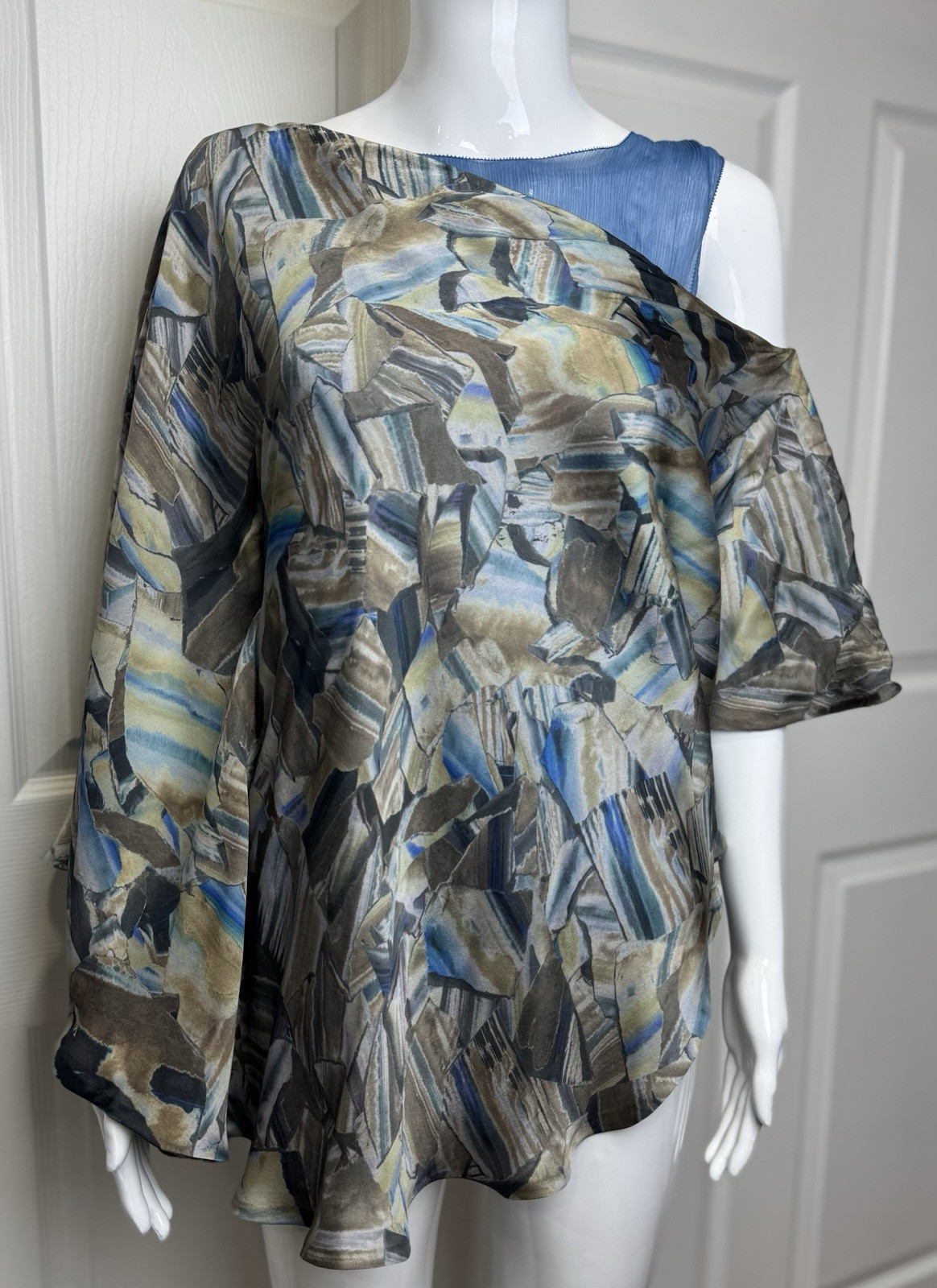 New $695 Ports 1961 Silk 2 Pc Blouse Sapphire Mix Flow drape Sleeve Top Shirt 4