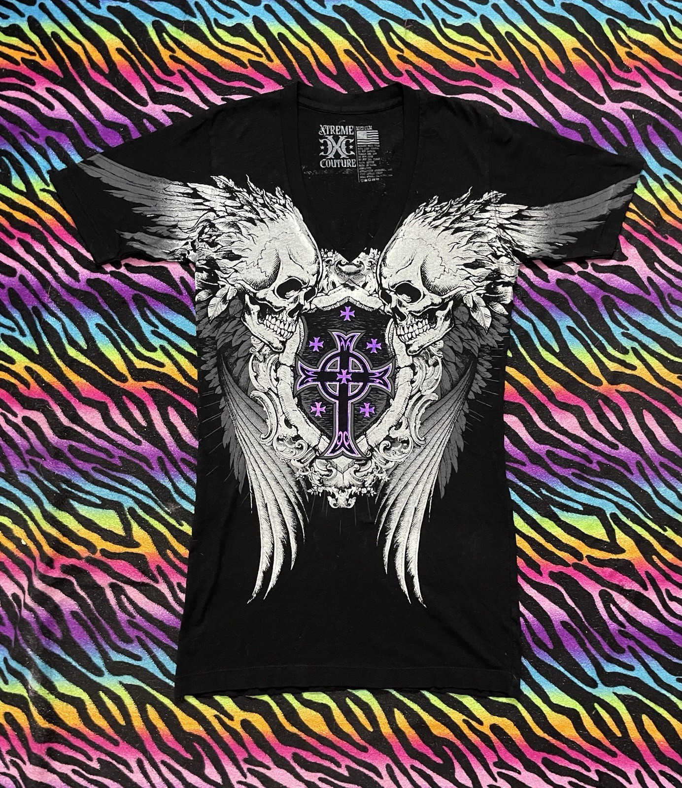 Y2k Affliction Xtreme Couture Women’s V Neck Tee with Winged Skull Cross
