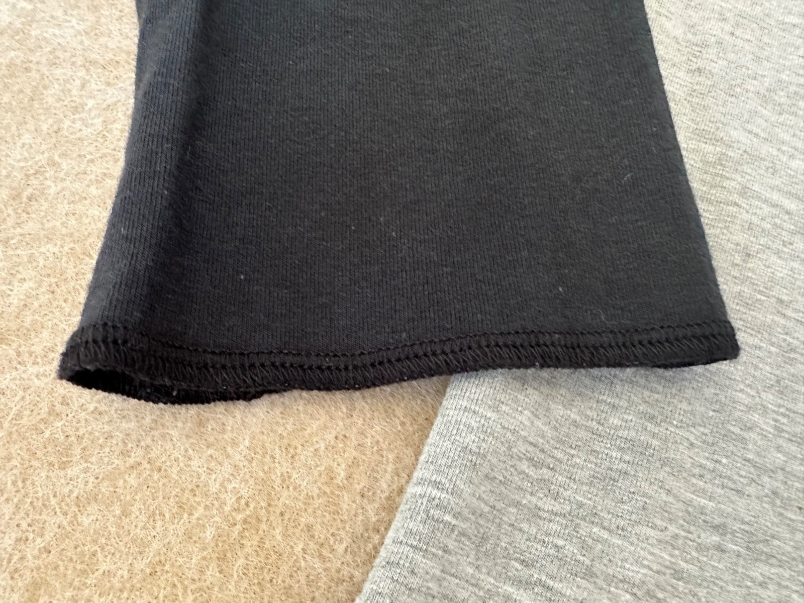 NWOT VTG JLo Baseball Tee Raglan Top 3/4 Sleeve Cotton Blend Black Gray Sequin M