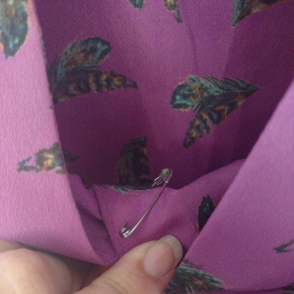 Attention Wrap Style Purple Feather Print Top