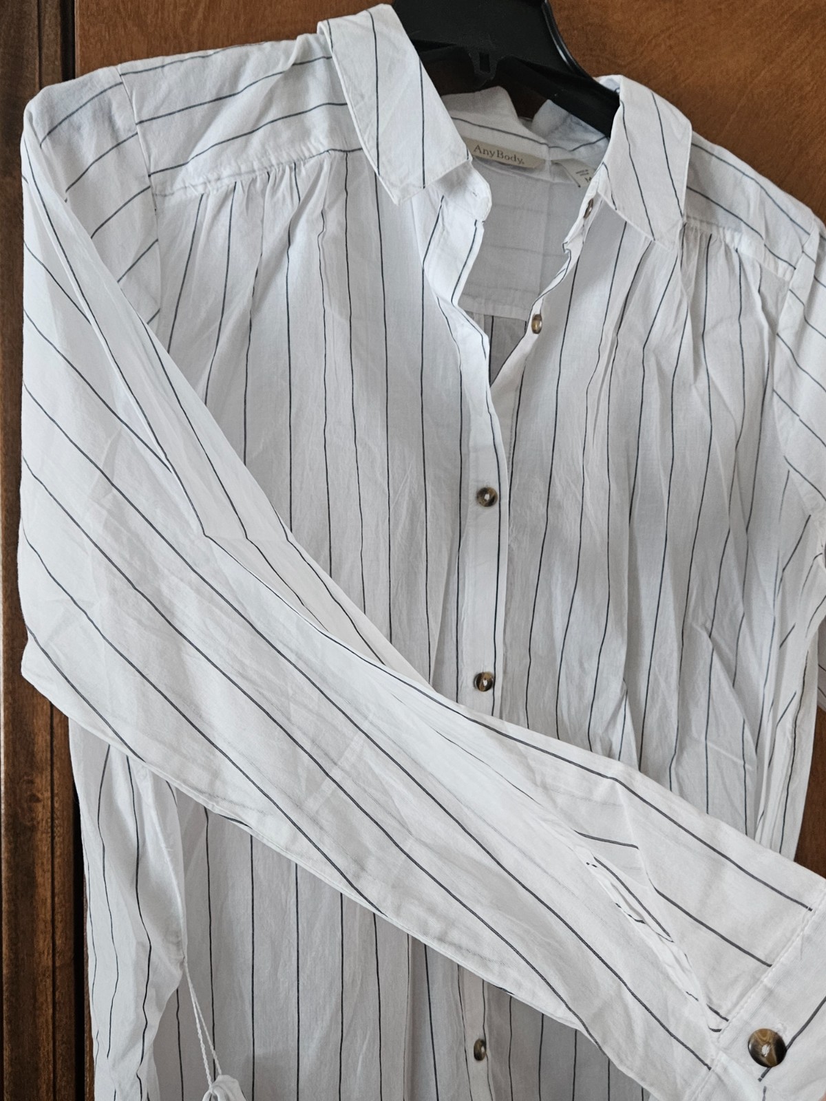 Any Body woman’s size M long sleeves striped tunic 100% cotton button up
