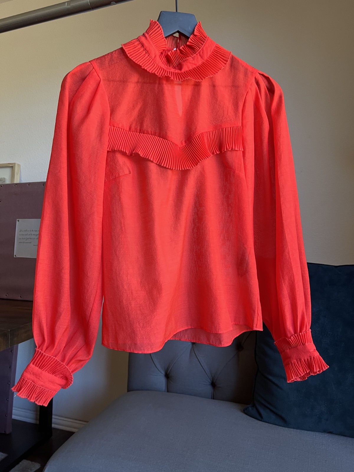 H&M Beautiful Red Long Sleeve Mock-Neck Ruffle Blouse Size 2 NWOT