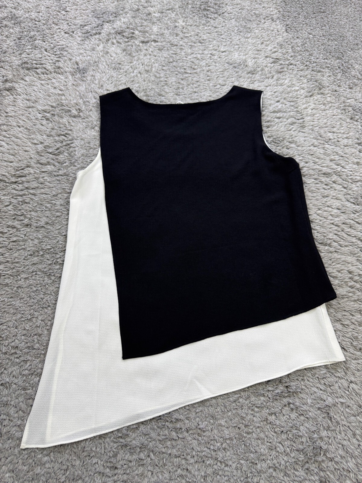Sioni Top Women Medium Black White Eggshell Overlay Asymmetric Hem Blouse NWT