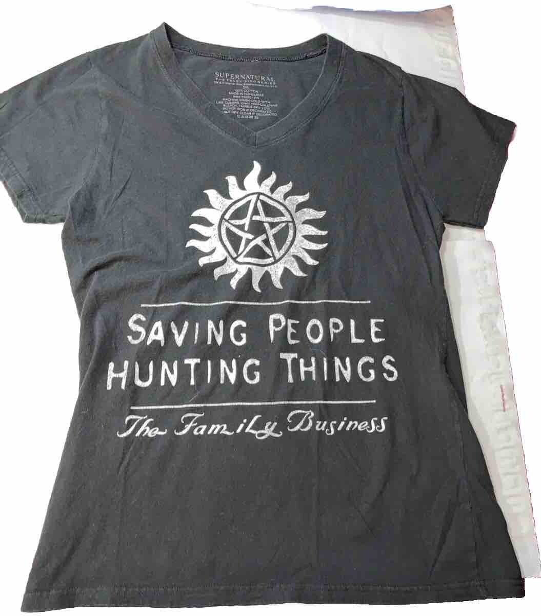 2XL WOMENs Supernatural T SHIRT Saving People, Hunting Things.” V-neck TV Series