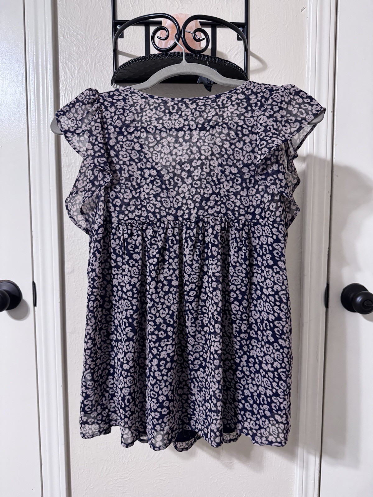 Rebecca Minkoff Blue/White Animal Print V-Neck Flutter Ruffle Blouse S