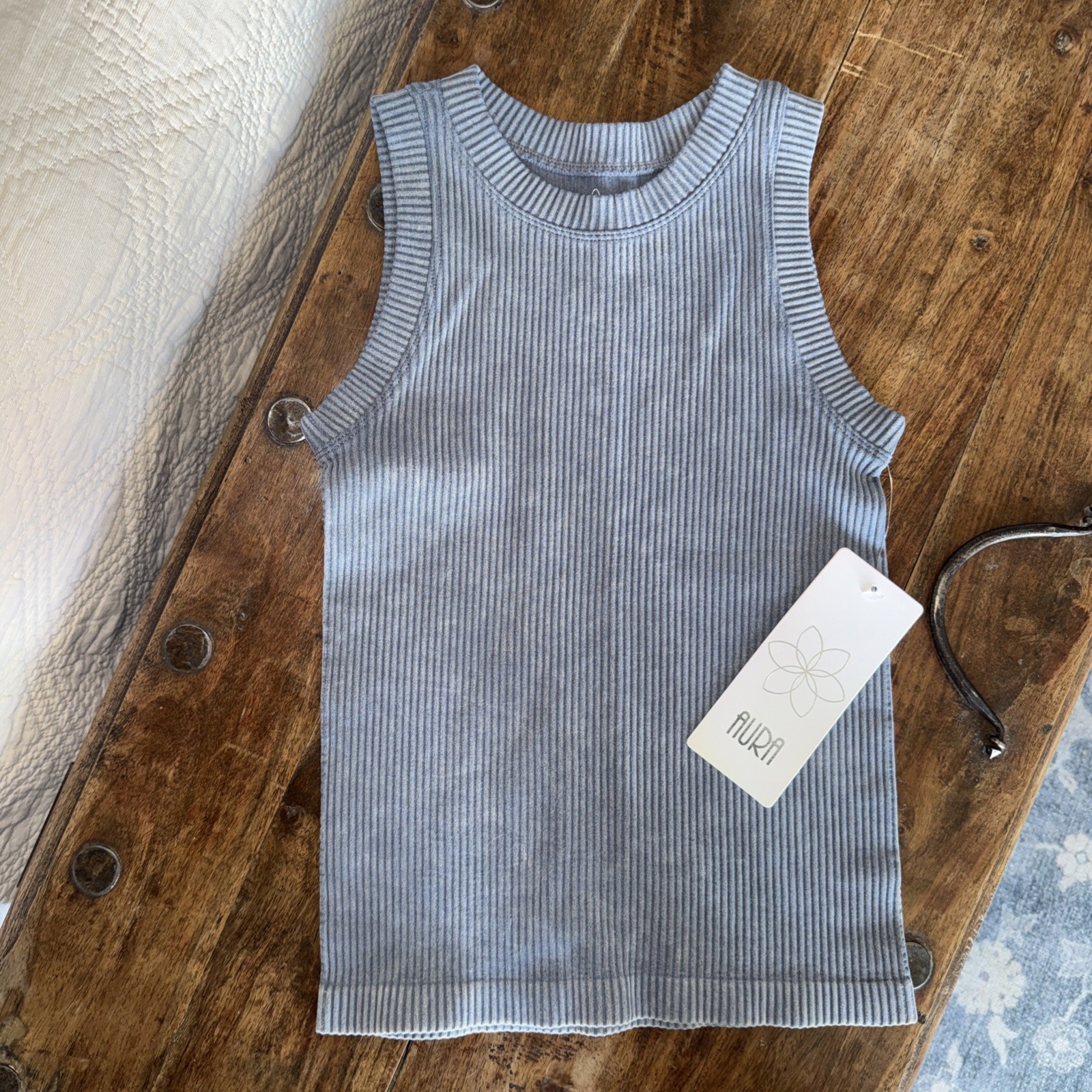 Aura Tank Top Woman’s Size M/L Blue nylon spandex stretch NWT