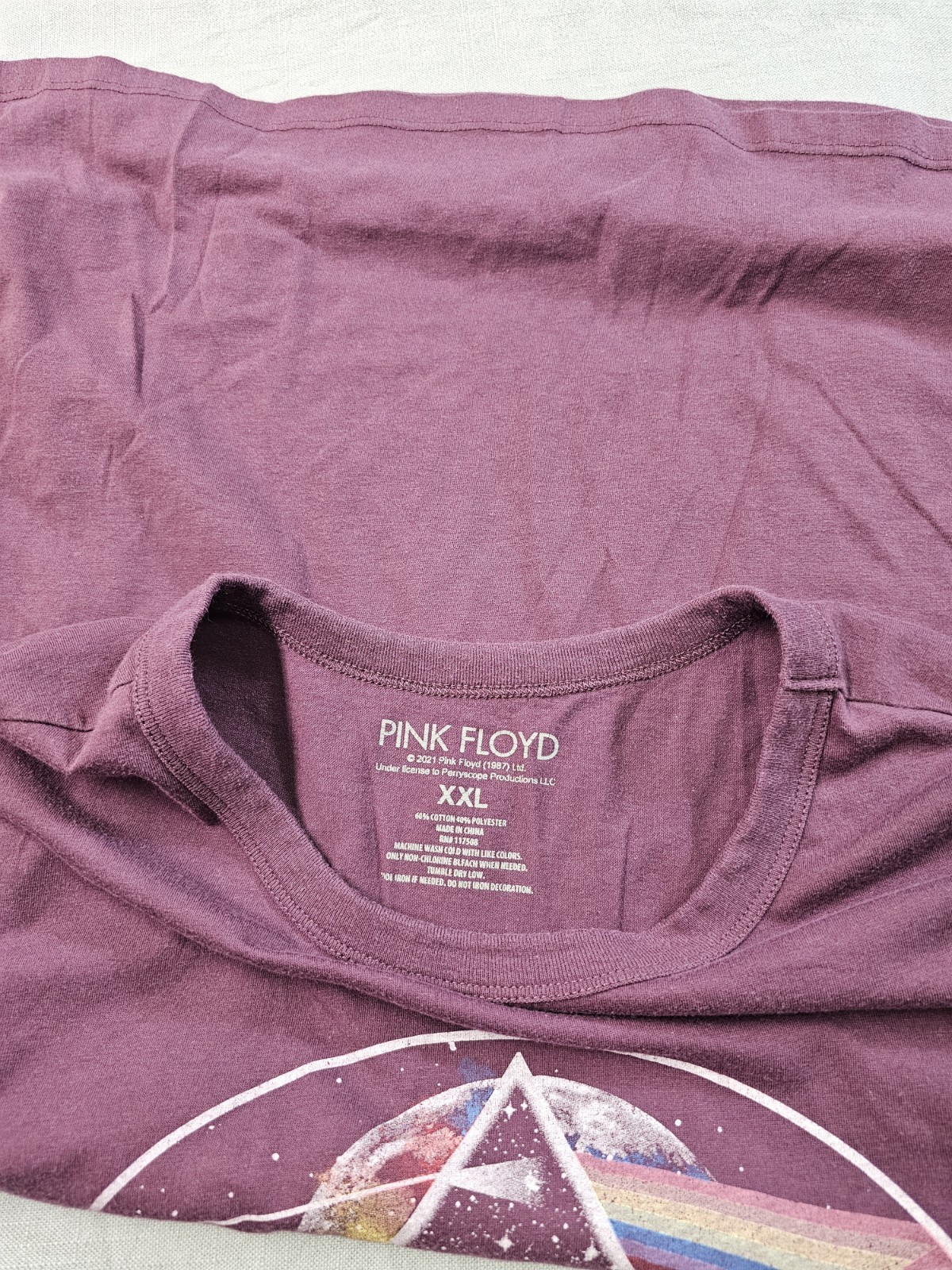 Retro Women’s Pink Floyd Shirt XXL Dark Side Of The Moon Classic Rock Band Music