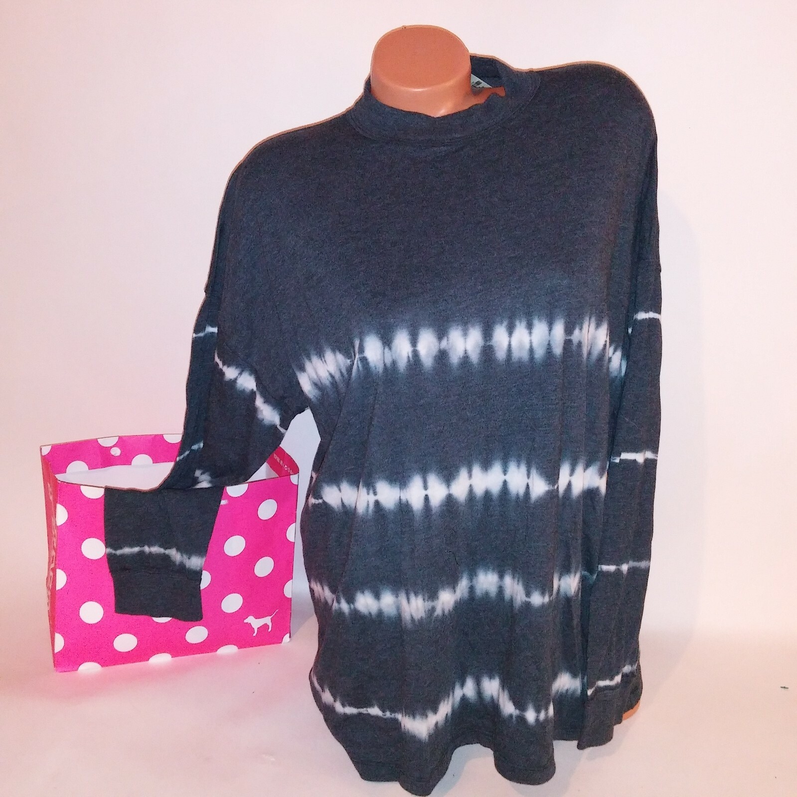 Victoria Secret PINK T Shirt Gray White Tie Dye Long Sleeve Oversized Loose