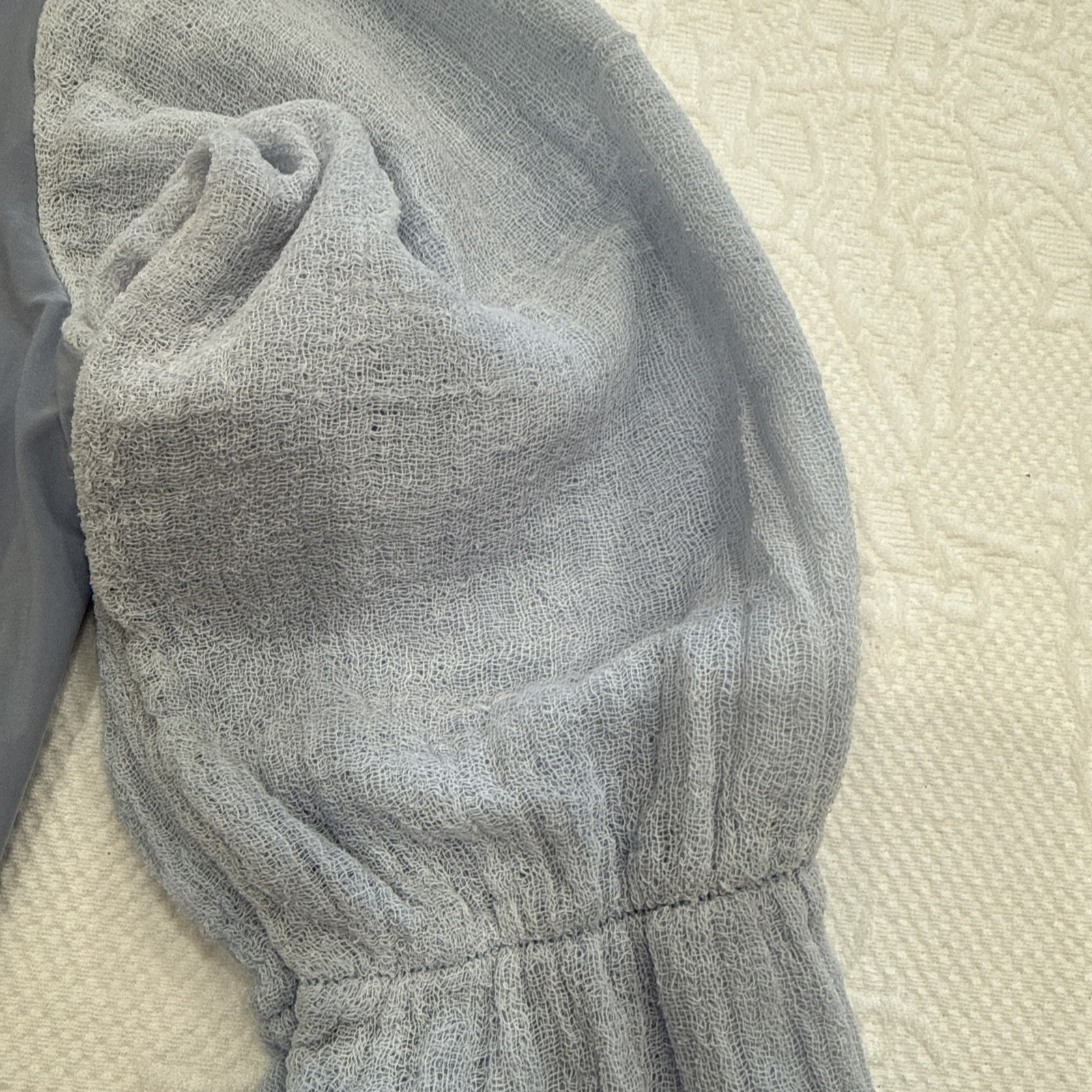 Halo Labels Soft Matters Women’s Large Blue Cowl Neck Sheer Sleeve Top