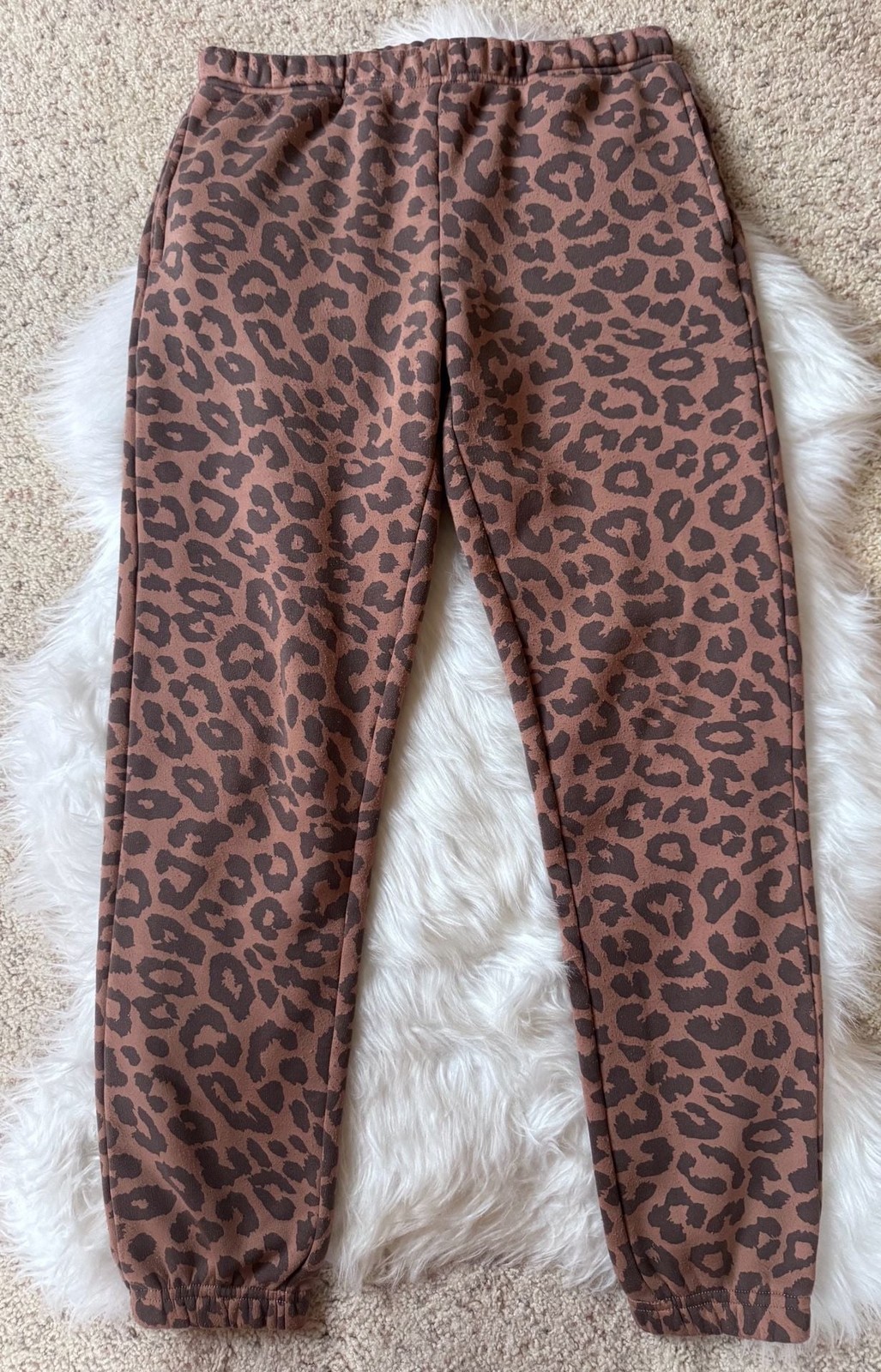 Grayson Threads Size XS Women’s Leopard Print Two-Piece Loungewear Set