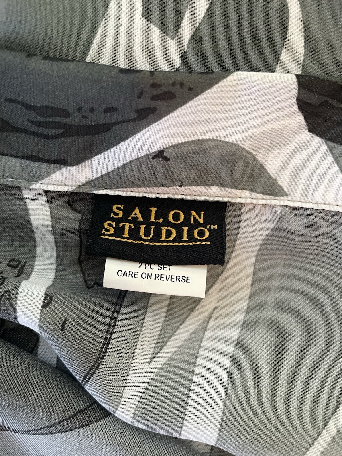 Salon Studio women’s plus size 4X sheer black gray any occasion shirt, Z4
