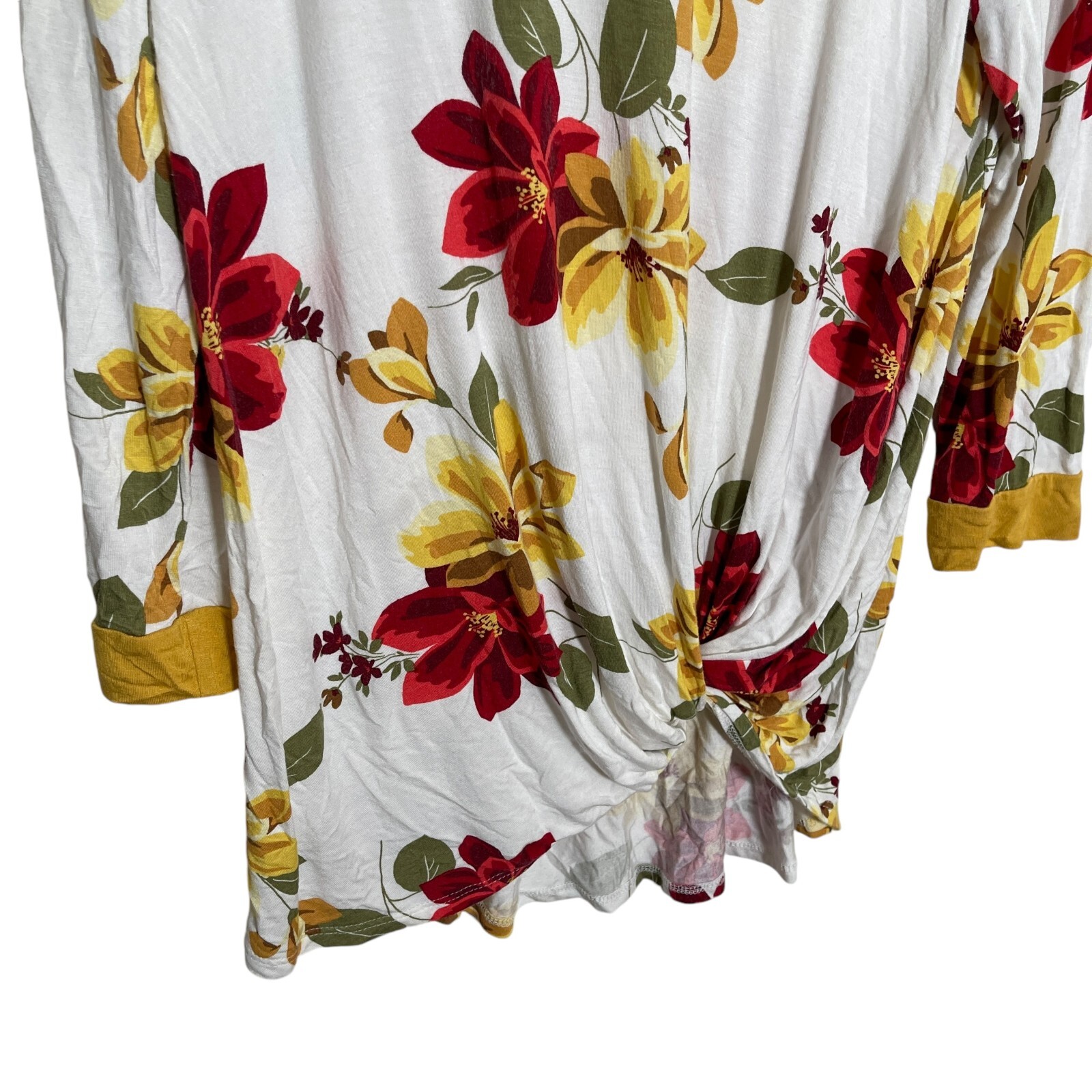 Oddy Blouse Women’s Small White Colorful Floral Round Neck Casual Boho Top