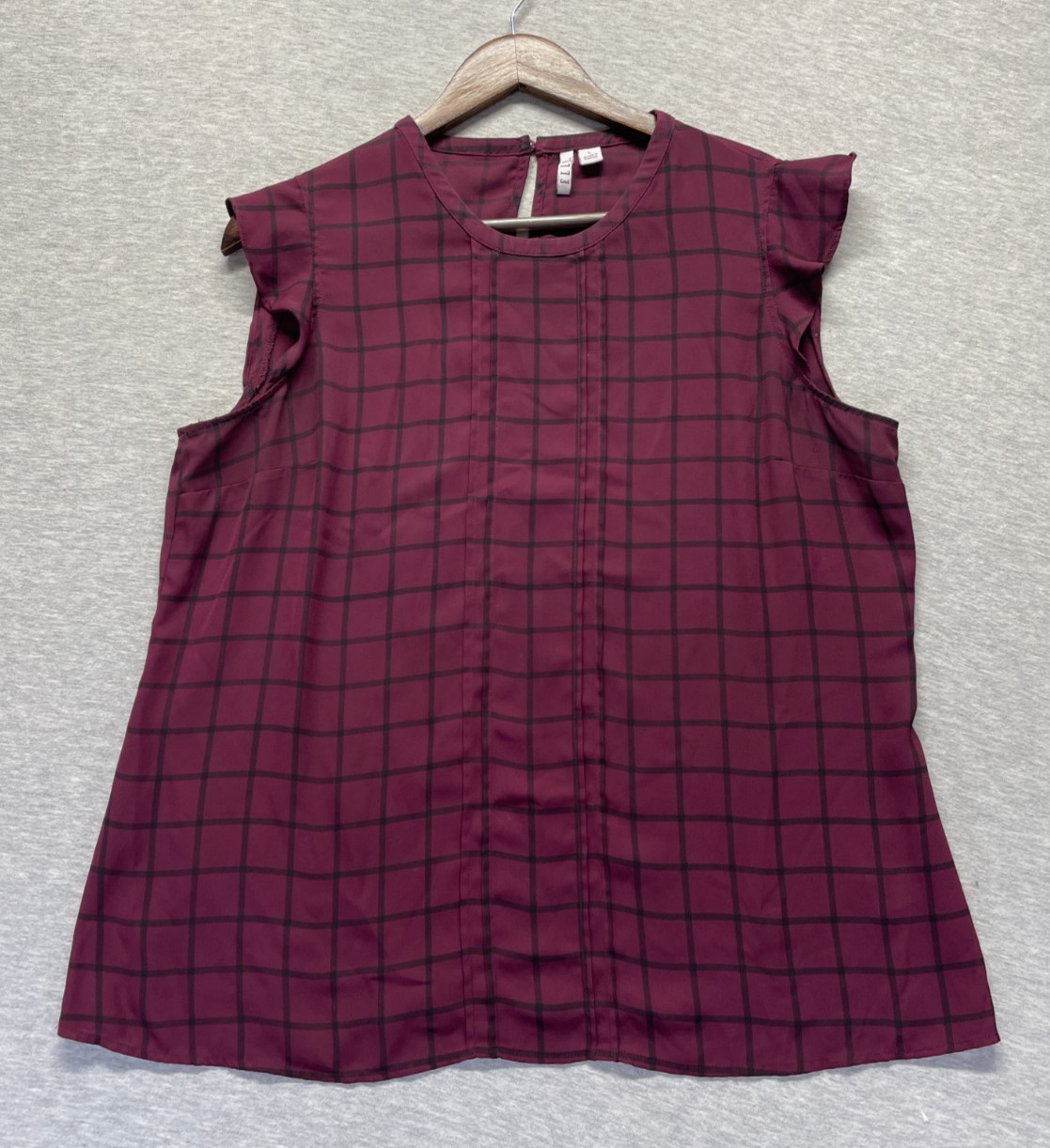 Elle Blouse Top Womens Large Maroon Black Windowpane Flutter Sleeve Keyhole Back
