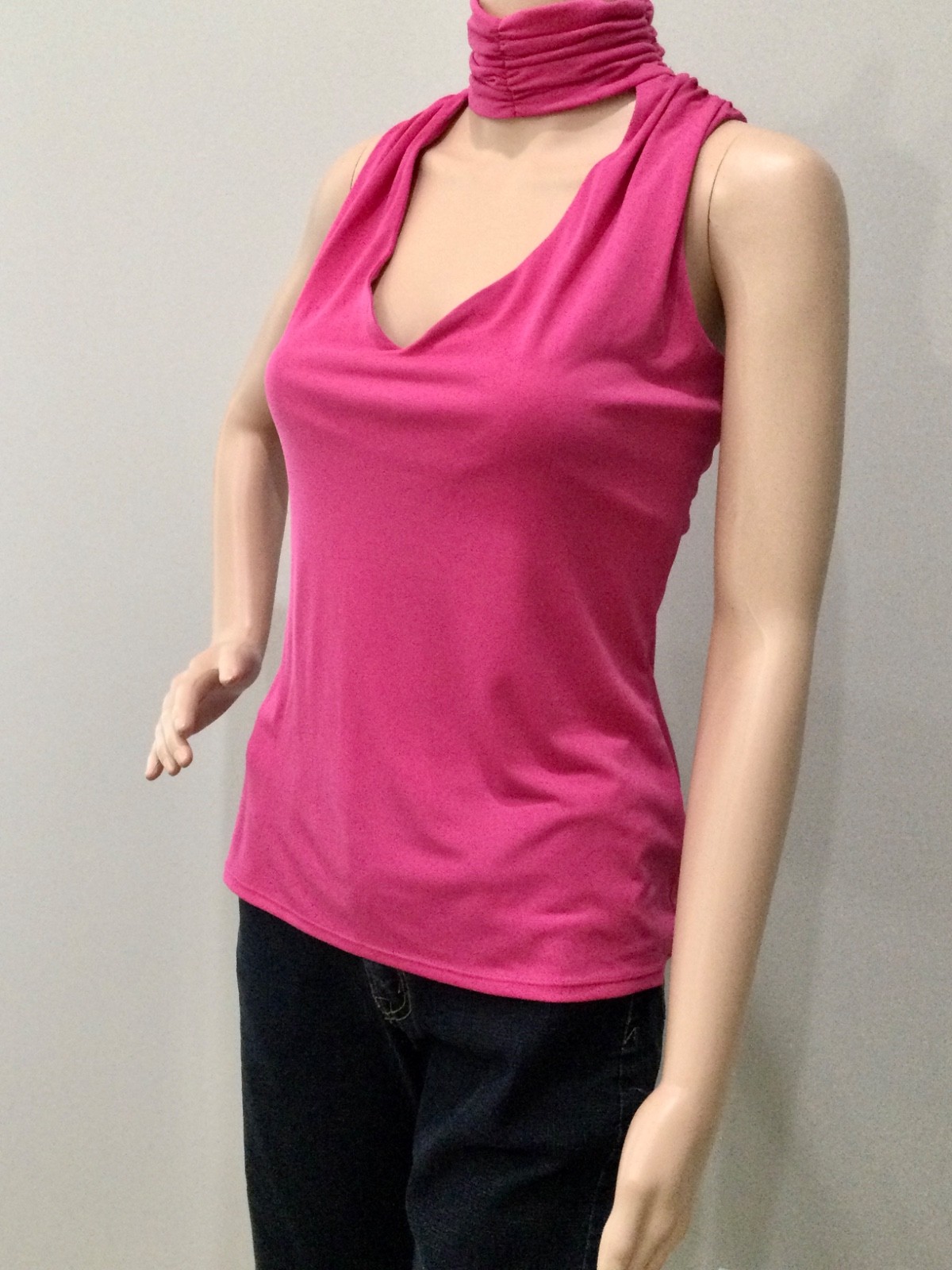 Bisou Bisou Pink Ruched Mock Neck Top Chain Detail Open Back Y2K Glam Size M