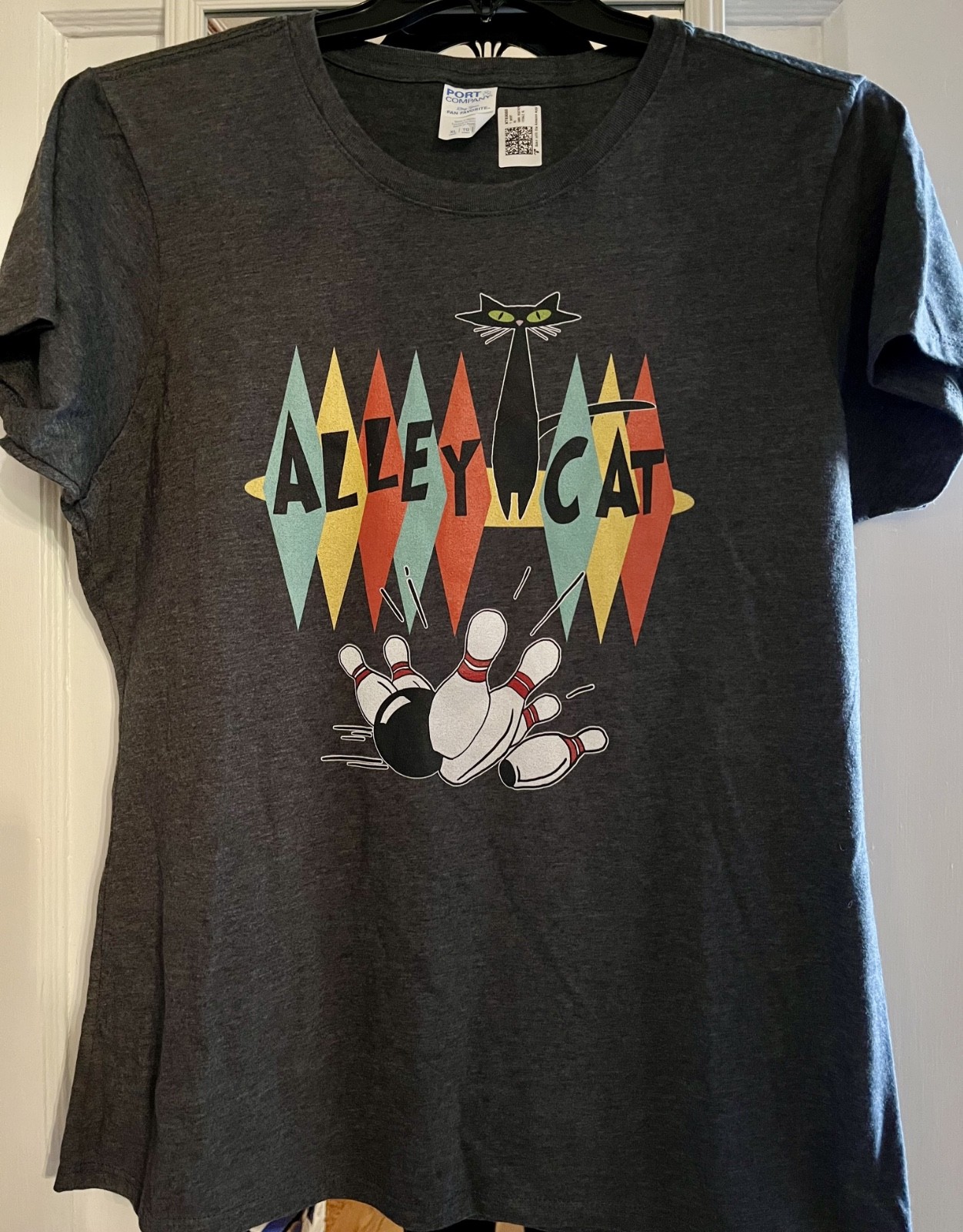 NWT Retro Alley Cat Women’s XL Bowling Pins Ball Bowler Grey T-Shirt 50s Bowl
