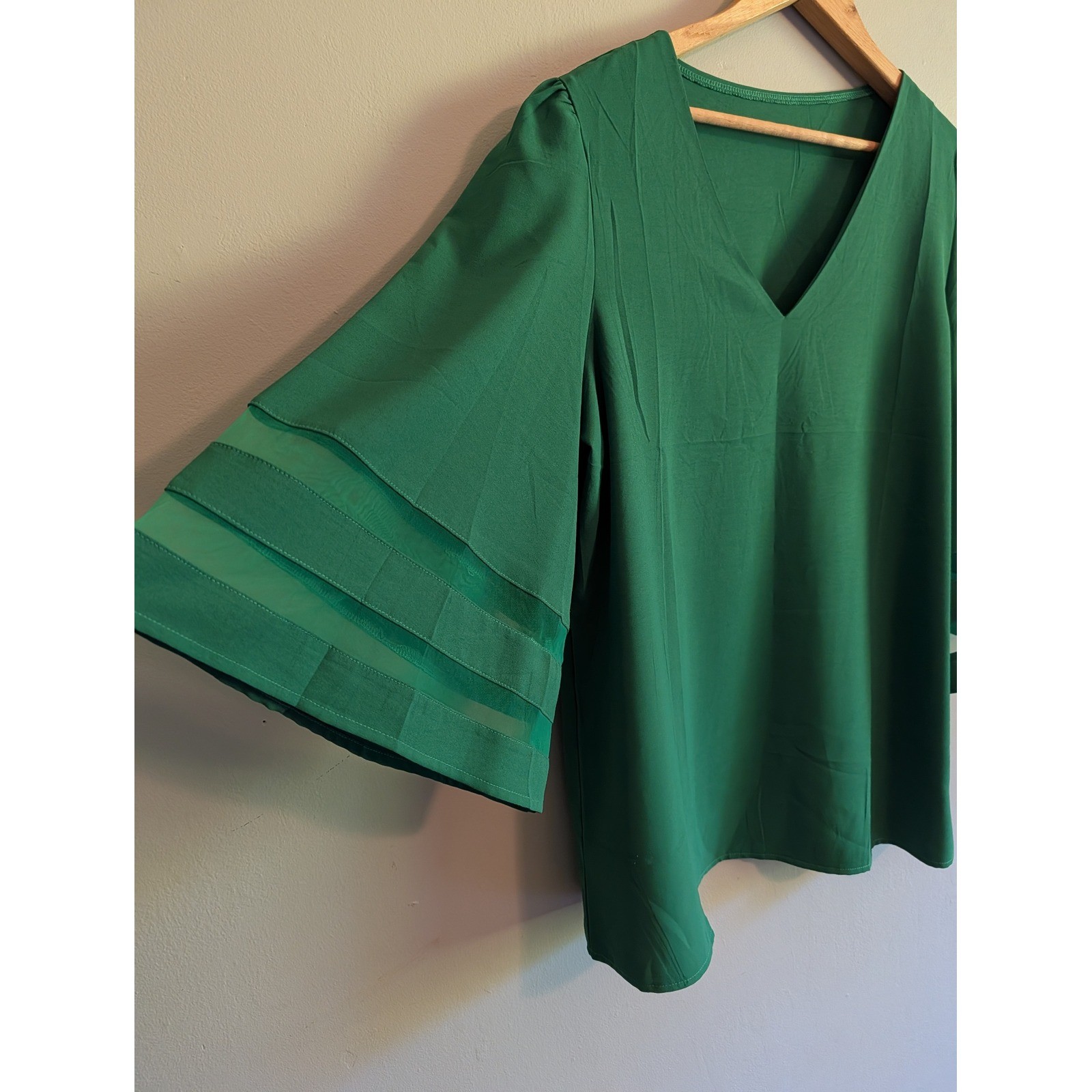 Green V-Neck Bell Sleeve Blouse with Sheer Mesh Panels Size Large Holiday Office