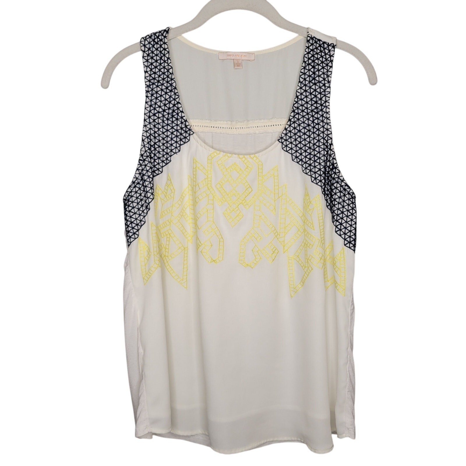 Skies are Blue Boho Tank Top Women’s size M White Yellow Black Summer Coastal